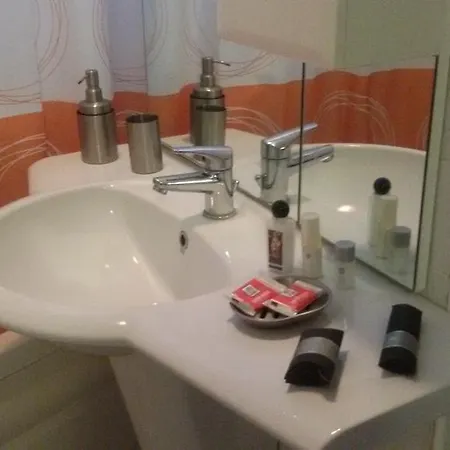 Atlas Accommodation Studio Romana De Lux Bucharest Room photo