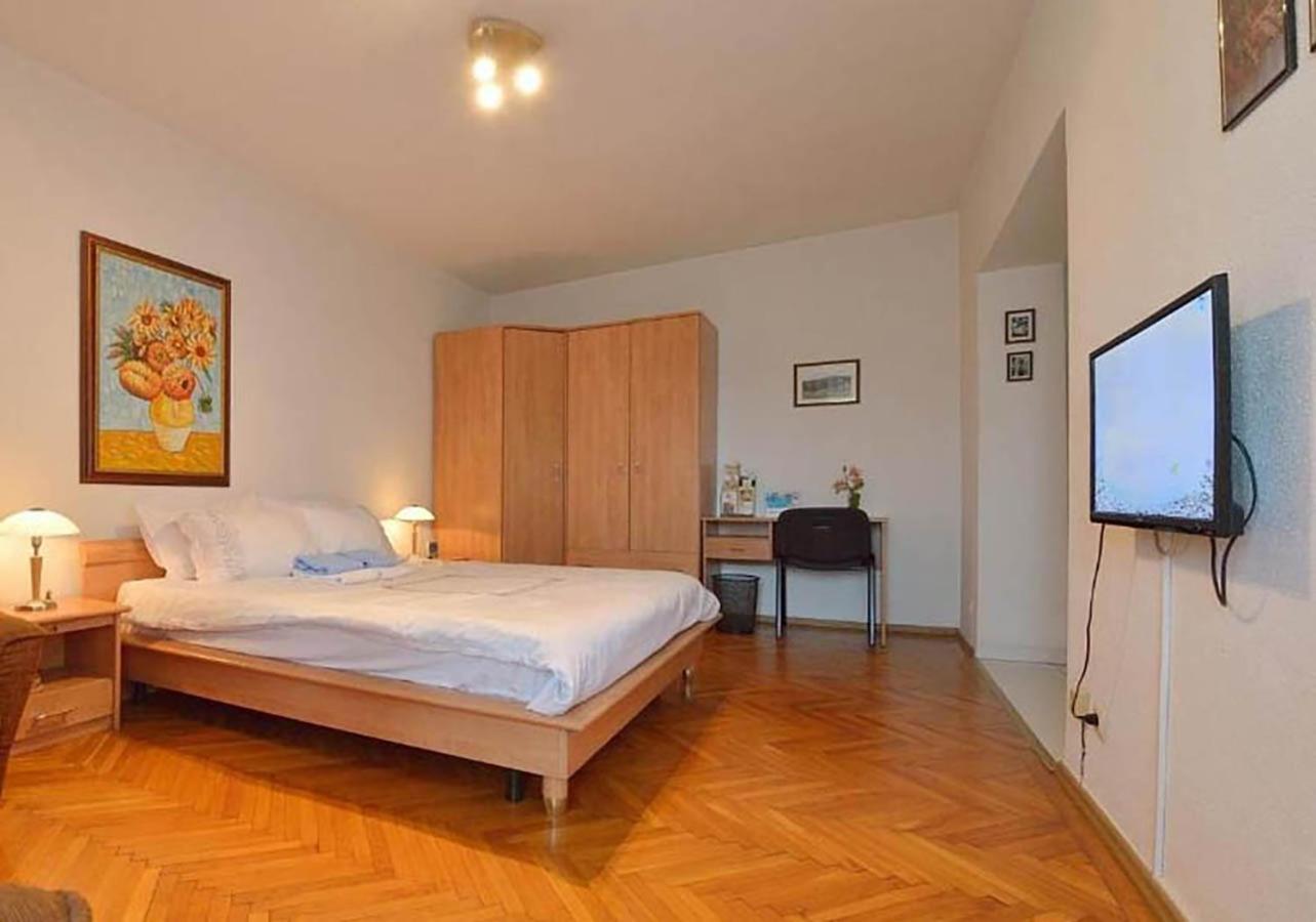 Apartment Atlas Romana De Lux *