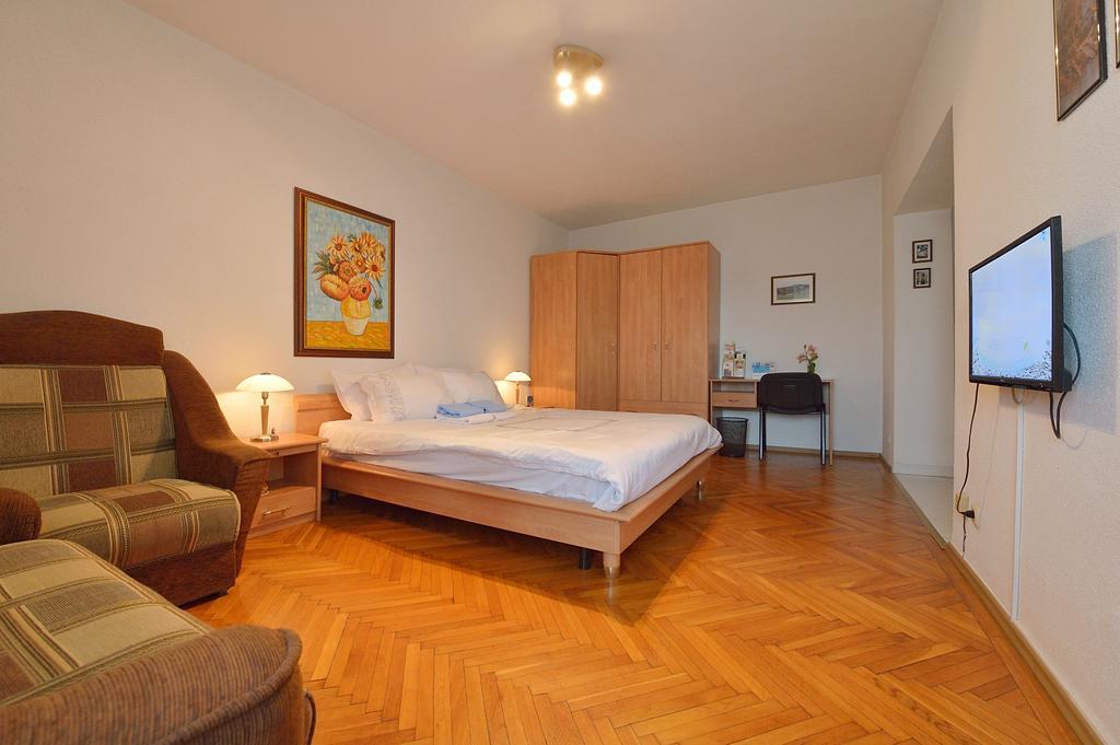 Apartment Atlas Romana De Lux *